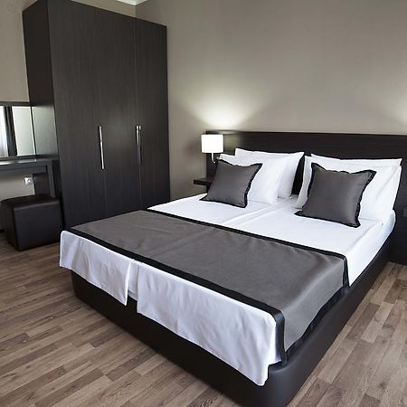 ביטולה Soho Apartments חדר תמונה