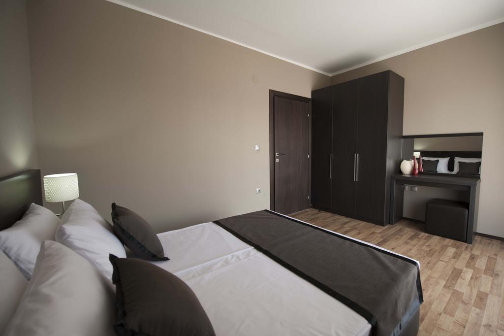 ביטולה Soho Apartments מראה חיצוני תמונה