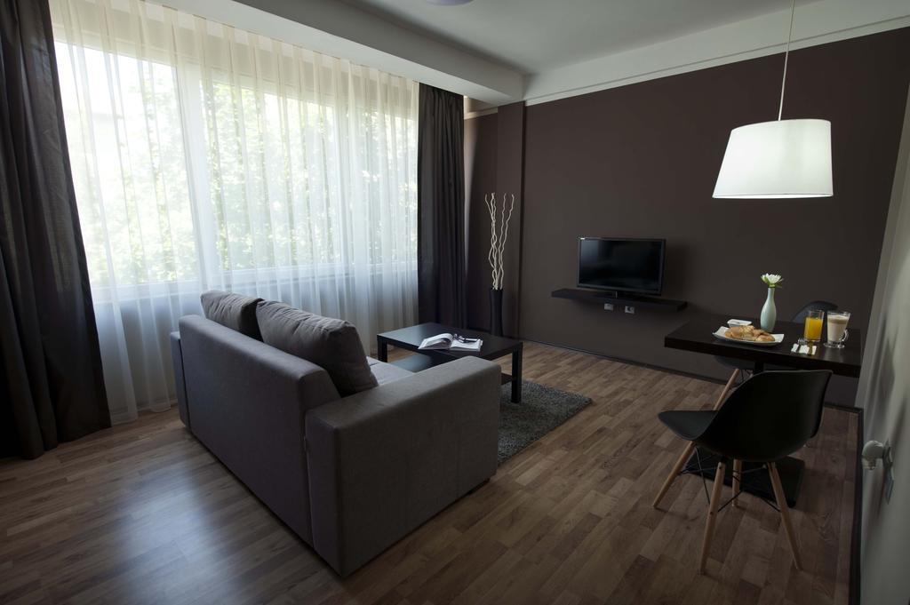 ביטולה Soho Apartments חדר תמונה